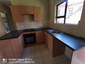 2 Bed Apartment in Grobler Park