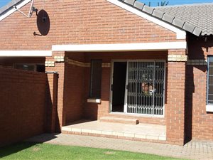 2 Bedroom Townhouse in Monavoni
