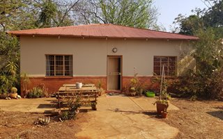 2 Bedroom House in Roodeplaat