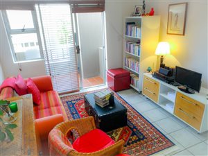 2 Bed Apartment in Blaauwberg