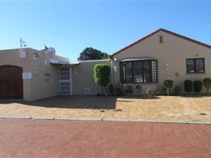 3 Bed House in Plattekloof Glen