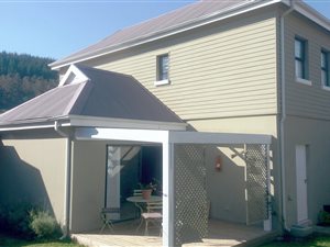 2 Bed Townhouse in Meedingsride