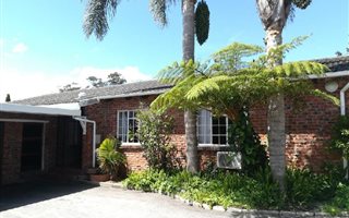 4 Bedroom House in Lorraine Manor