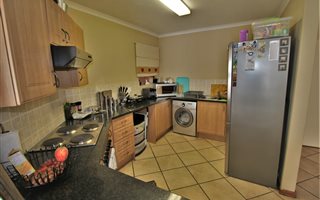 3 Bedroom House in Candlewoods Estate