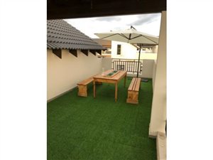 2 Bed Apartment in Dainfern
