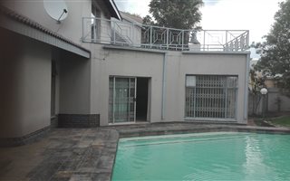 6 Bedroom House in Welgelegen