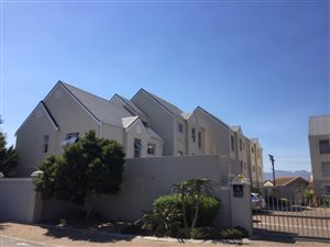 2 Bedroom Apartment in Strand Central