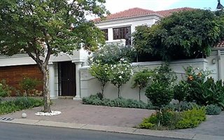 4 Bedroom House in Muckleneuk