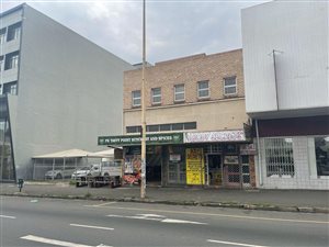 600 m² Commercial space in East London Central