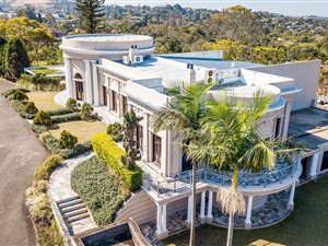 6894 m² Commercial space in Fields Hill