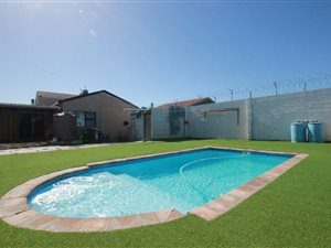 3 Bed House in Brentwood Park