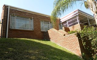 3 Bedroom Townhouse in Elandsrand