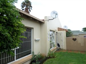 2 Bed Simplex in Meyersdal