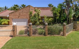 4 Bedroom House in Rosendal