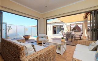 5 Bedroom House in Homes Haven