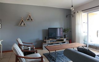 2 Bedroom Apartment in Glen Lauriston