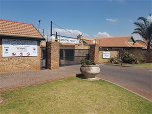 1 Bedroom Townhouse in Castleview