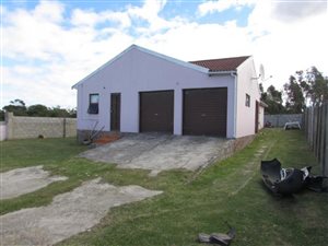4 Bed House in Hunters Retreat