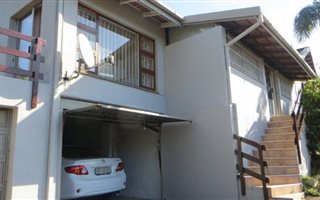 2 Bedroom Townhouse in Uvongo