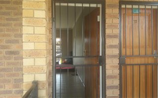 3 Bedroom Apartment in Glen Lauriston
