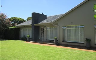 4 Bedroom House in Golf Park