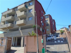 1913 m² Commercial space in Bluff