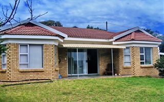 3 Bedroom House in Fraaiuitsig
