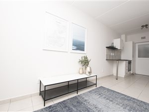 2 Bed Apartment in Bellville South