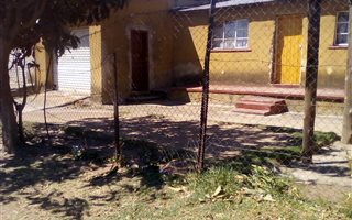 2 Bedroom House in Tembisa