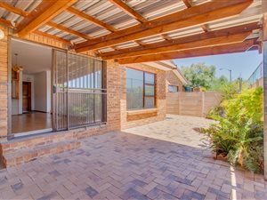 2 Bed House in Amandelsig