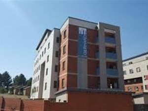 1 Bed Apartment in Die Hoewes
