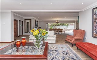 4 Bedroom House in Land en Zeezicht