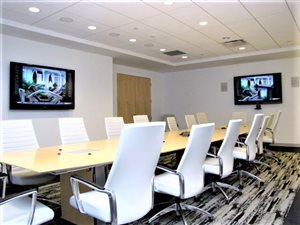 300 m² Office Space in Fourways
