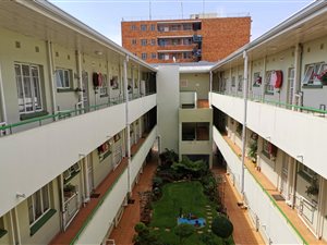 2500 m² Commercial space in Arcadia