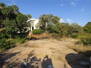 7415 m² Land available in Colbyn