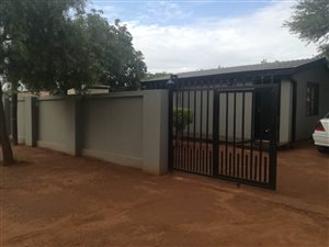 2 Bed House in Soshanguve