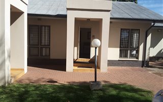 400 m² Commercial space in Rustenburg Central