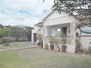 3 Bedroom House in Bothasrus