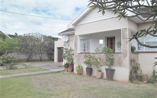 3 Bedroom House in Bothasrus