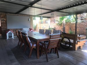 2 Bed House in Southdowns