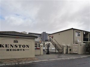 2 Bed Apartment in Maitland