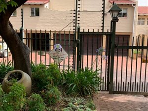 2 Bed House in Ashlea Gardens