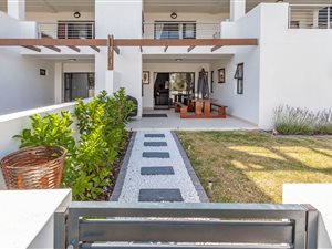 3 Bed Apartment in Sitari