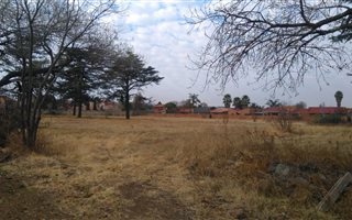 2.2 ha Farm in Ravenswood