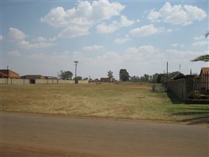 4064 m² Land available in Henley on Klip