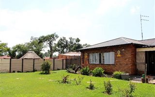 3 Bedroom House in Vanderbijlpark CW6