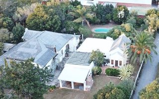 3 Bedroom House in Bredasdorp