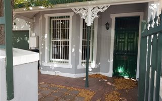 3 Bedroom House in Wynberg