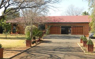 8567 m² Land available in Raslouw