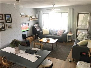 2 Bed Apartment in Melrose North